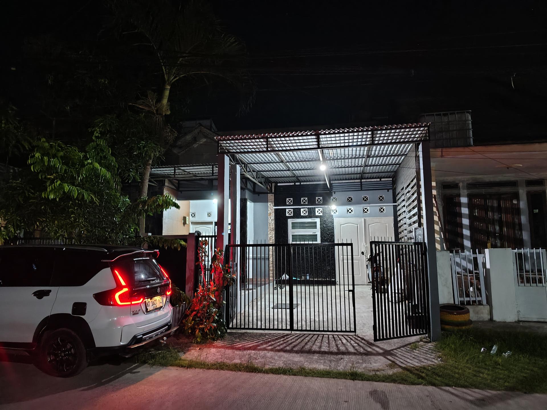 FV Space Samarinda — tampak depan kost putri